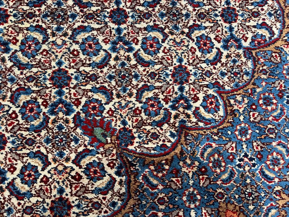 05497 Meshed Persian Natural Red Blue 9-11x13-3 | Manoukian Rugs™ cu