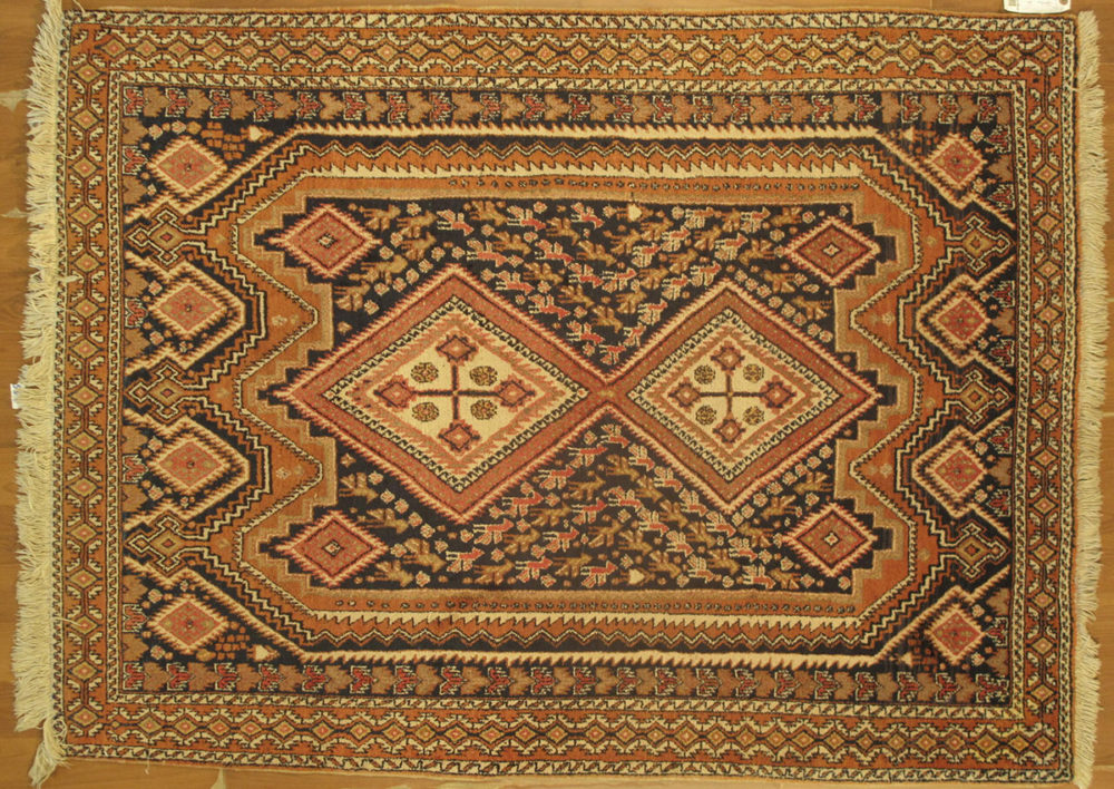 Afshar, Persian (4' 6" x 6' 7")