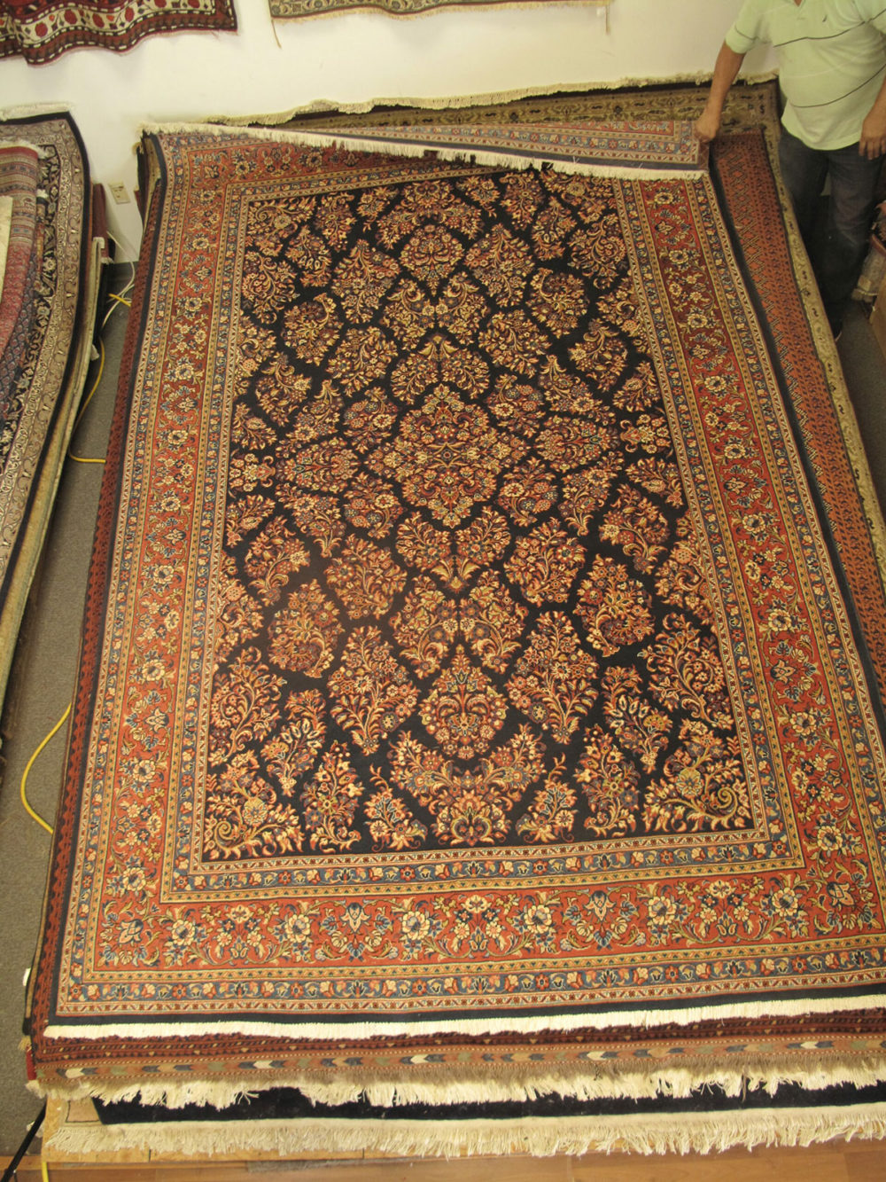 Sarouk, Persian (7' 10" x11' 11")
