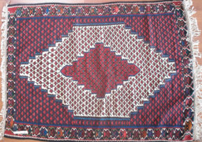 Kilim, Seneh, Persian (3' 11'' x 5' 11'')