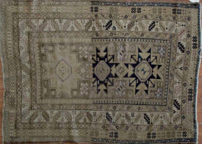 Caucasian, Antique (3' 10'' x 5' 5'')